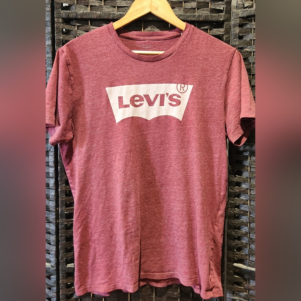 6/36 Levis Tee